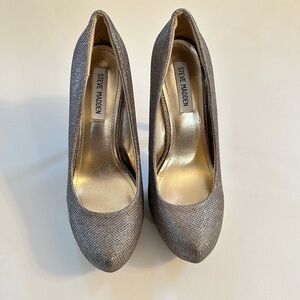 Steve Madden Glittering Silver Heels